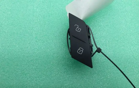 BMW X5 G05 Central locking switch button 7950562