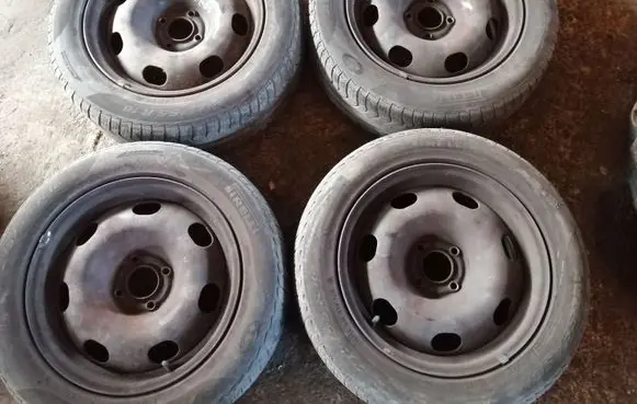 Citroen Berlingo R16 steel rim 