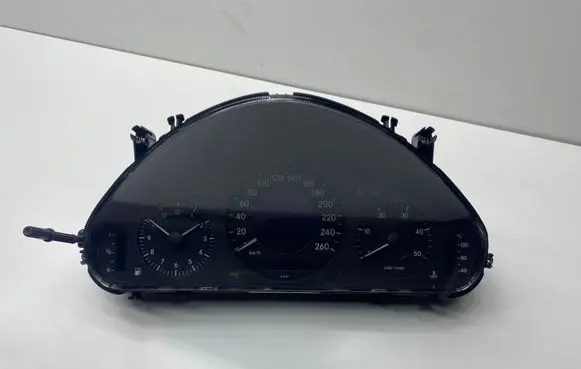 Mercedes-Benz E W211 Speedometer (instrument cluster) 110080283 006273 A2115403347