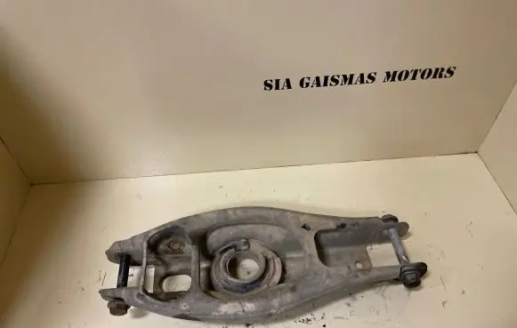 BMW 1 E81 E87 Coil spring/strut mount 