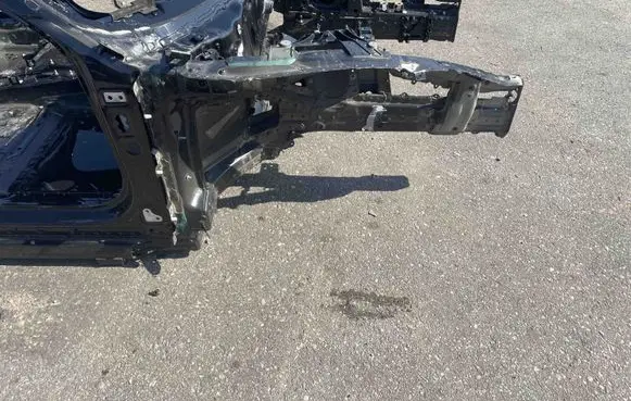 Audi E-tron GT Front quarter panel 