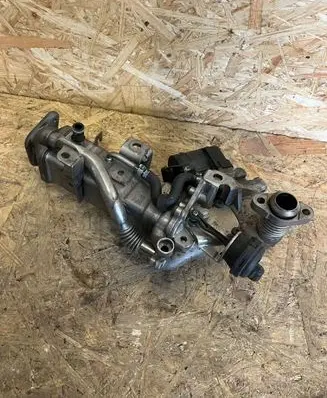 BMW 7 F01 F02 F03 F04 EGR valve cooler 7822350