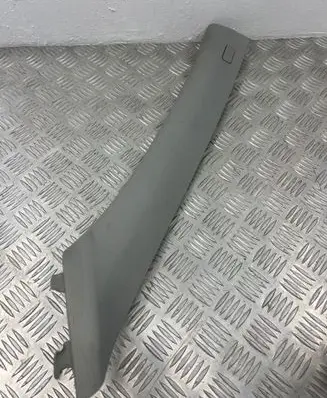 BMW 3 E90 E91 (A) pillar trim 7058331 52107010