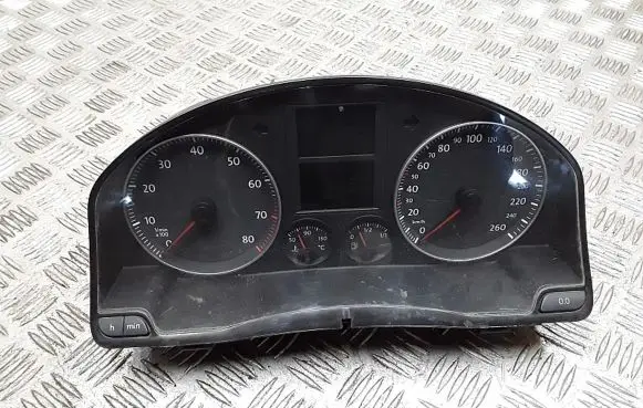 Volkswagen Golf IV Speedometer (instrument cluster) 1k0920851a