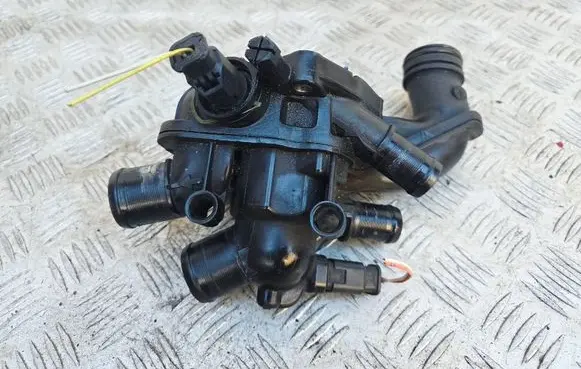 Mini One - Cooper Coupe R56 Thermostat/thermostat housing V753452180 7534521