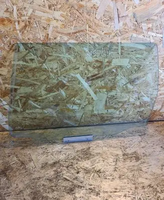 Volvo V70 Rear door window glass 43R00043 E000186 DOT57M1502AS2