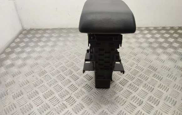 Ford Ecosport Armrest GN15A045B55B GN15A045B55BPIA