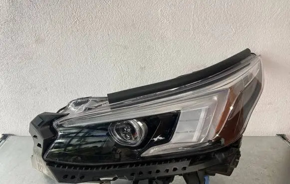 Subaru Outback (BT) Headlight/headlamp 