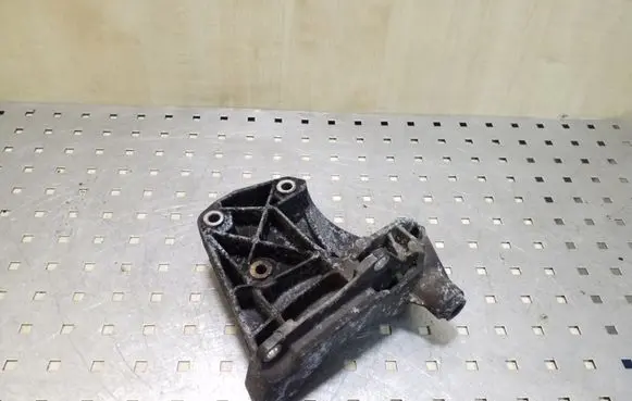 BMW X5 E53 A/C compressor mount bracket 64557794174