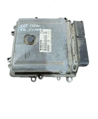 Volvo V70 Engine control unit/module 30729826A 0281012103