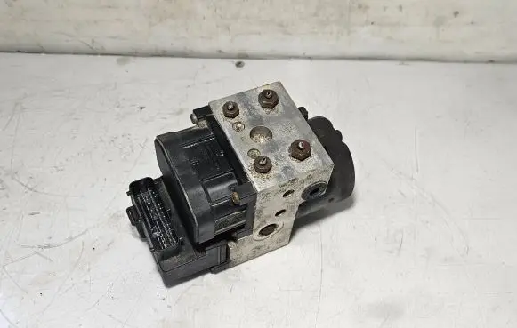 Alfa Romeo 156 ABS Pump 46773428 0265216801