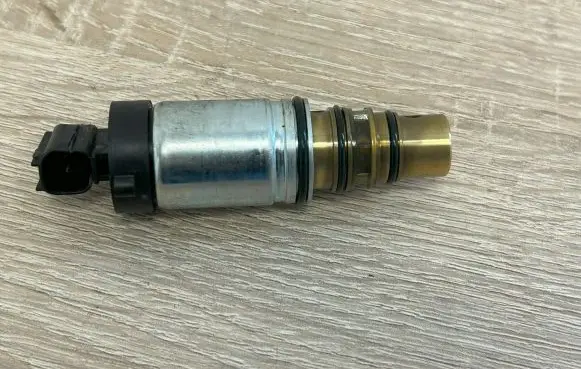 Jaguar XF X250 Air conditioning (A/C) compressor (pump) EX2319497AA C2D42376 LR061463