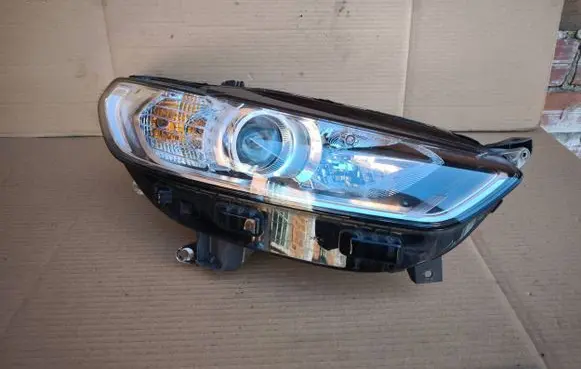 Ford Mondeo MK V Headlight/headlamp DS7313W029FA DS73-13W029-FA