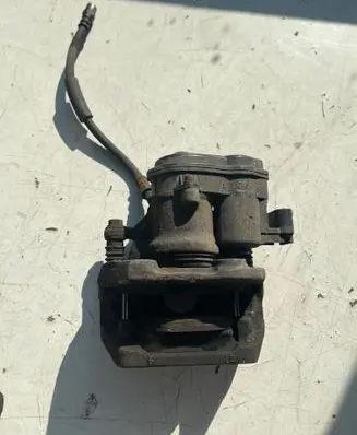 BMW 5 F10 F11 Rear brake caliper 32345699