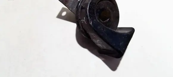 Nissan Almera Tino Horn signal 3881157