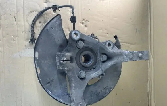 Opel Insignia A Front wheel hub