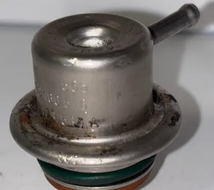 Volkswagen PASSAT B5.5 Fuel pressure sensor 0280160516