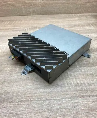 BMW 5 E39 Sound amplifier 8362174 086661063 WITHPLUG