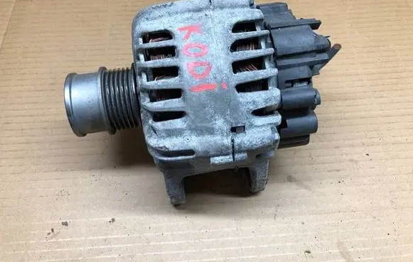 Skoda Kodiaq Generator/alternator 04E903015 2715542C 217281060