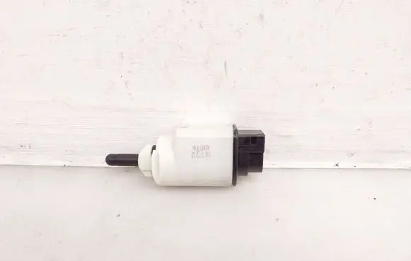 Toyota ProAce City Brake pedal sensor switch 9813503180