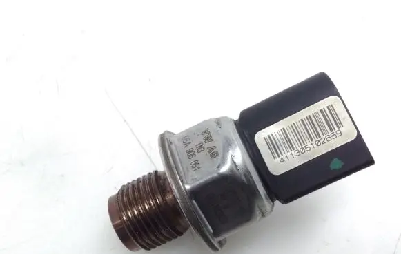 Audi A7 S7 4G Fuel pressure sensor 05A906051 55PP2801