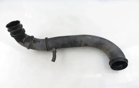 Volvo XC90 Air intake hose/pipe 30645294