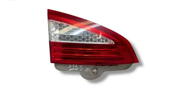 Ford Mondeo MK IV Rear/tail lights 7S7113A603A