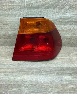 BMW 3 E46 Rear/tail lights 8364922 8383100