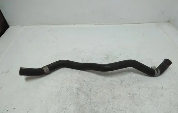 Nissan Navara D22 Engine coolant pipe/hose