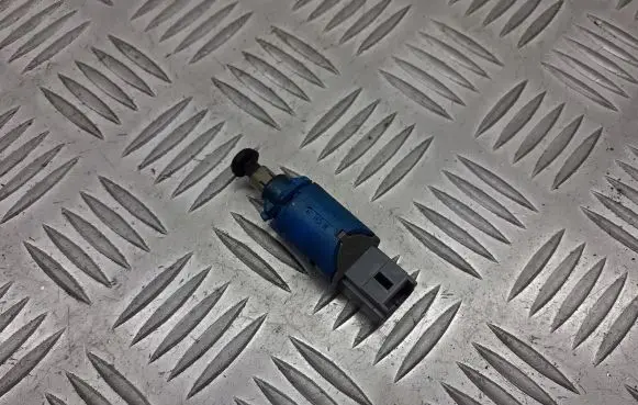 Renault Laguna III Clutch pedal sensor 282300003R