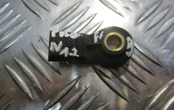 Volkswagen Polo IV 9N3 Detonation knock sensor 030905377C
