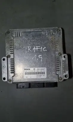 Renault Trafic II (X83) Engine control unit/module 0281010632 8200051608
