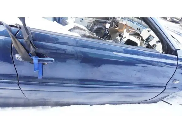 Volvo C70 Front door 