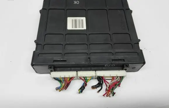 Hyundai Santa Fe Gearbox control unit/module 9090930079A4