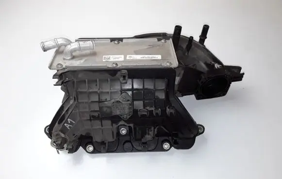 Audi A1 Intake manifold 03F145749C