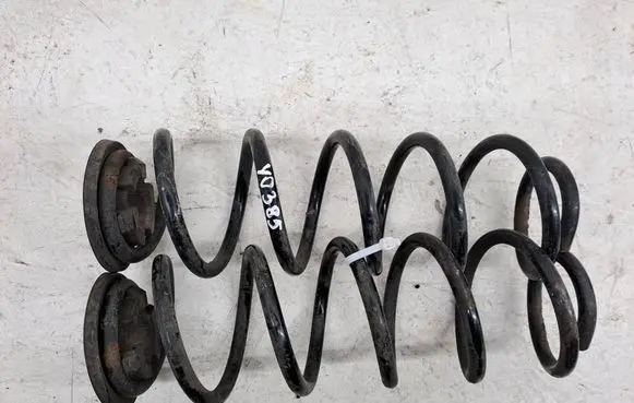 Mazda CX-3 Rear coil spring 