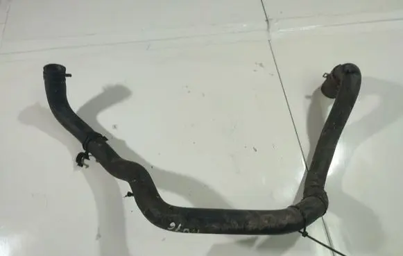 Ford C-MAX II Engine coolant pipe/hose 