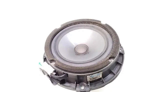 KIA Carens II Front door speaker 963301D700