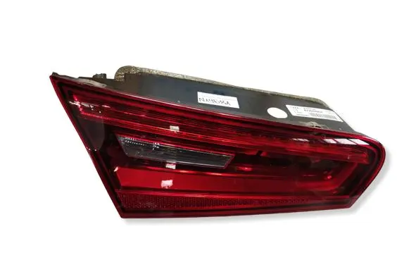 Audi A3 S3 8V Tailgate rear/tail lights 8V3945093A