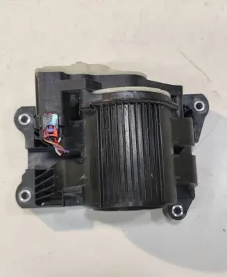 Tesla Model Y Valve 150685900D 154795600C BNJ2218802211