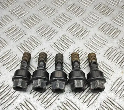 Porsche Panamera (971) Nuts/bolts PAF004676