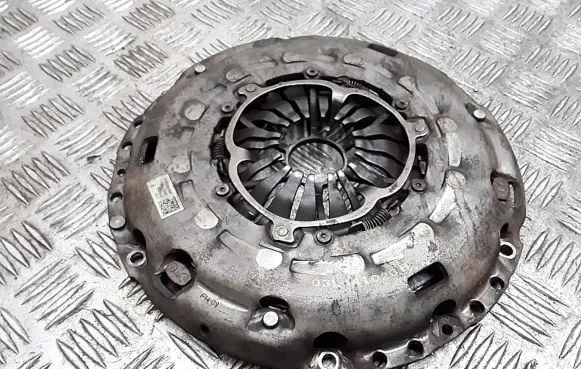 Skoda Octavia Mk3 (5E) Pressure plate 03l141026b