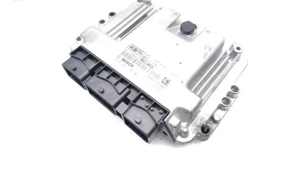 Ford Focus Engine control unit/module 9M5112A650BG 0281015608