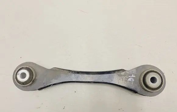 Rear upper control arm/wishbone