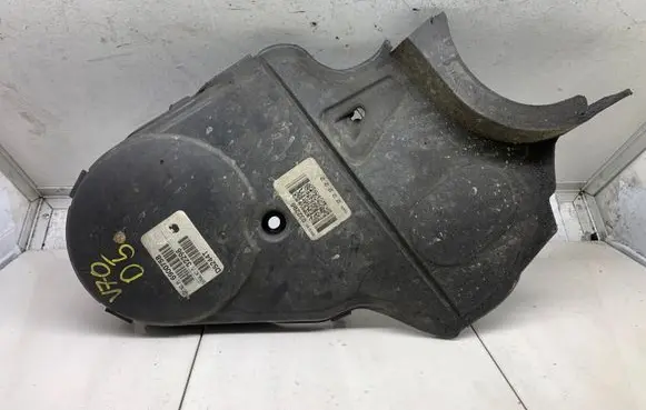 Volvo V70 Timing belt guard (cover) 8631627