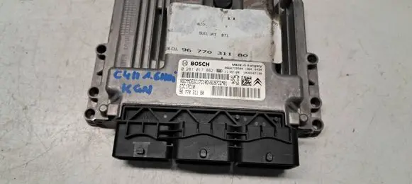 Citroen C4 II Engine control unit/module 9677031180