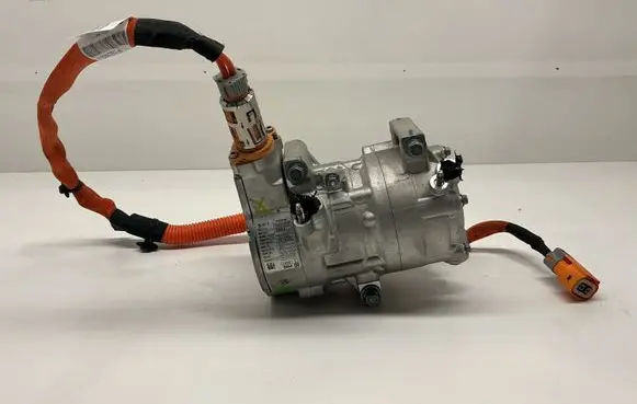 Opel Mokka B Air conditioning (A/C) compressor (pump) 9855610380 T501476D 3241645399