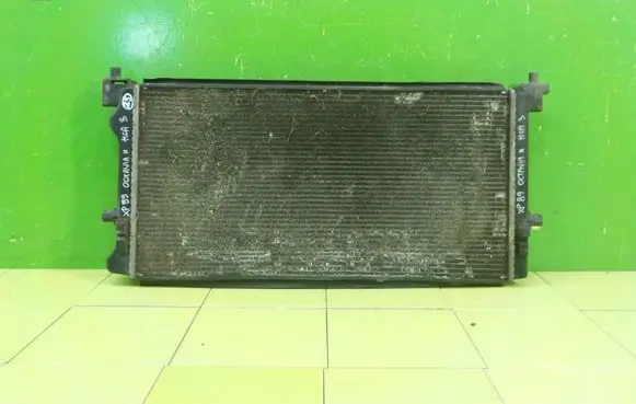 Skoda Octavia Mk3 (5E) Coolant radiator 5Q0121251EC