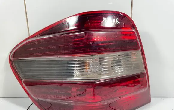 Mercedes-Benz ML W164 Rear/tail lights A1649061100 A1649060700