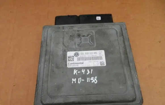 Volkswagen Polo V 6R Engine control unit/module ECU 03L906023ME